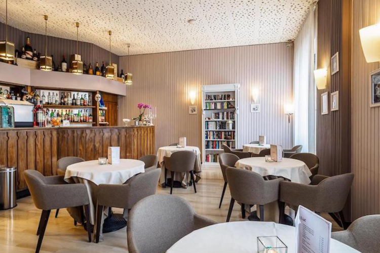 cristallo club hotel