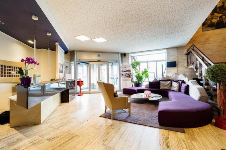 cristallo club hotel