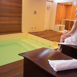cristallo club hotel