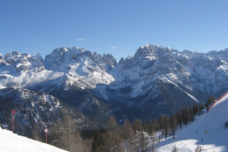 Pinzolo Dolomiti hotel